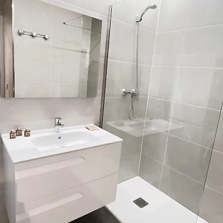 Confort Consuegra Sauna Apartamento *